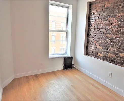 Rented by Bold New York | media 23