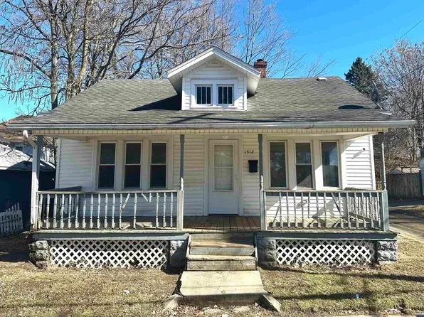 1512 Marine St, South Bend, IN 46613