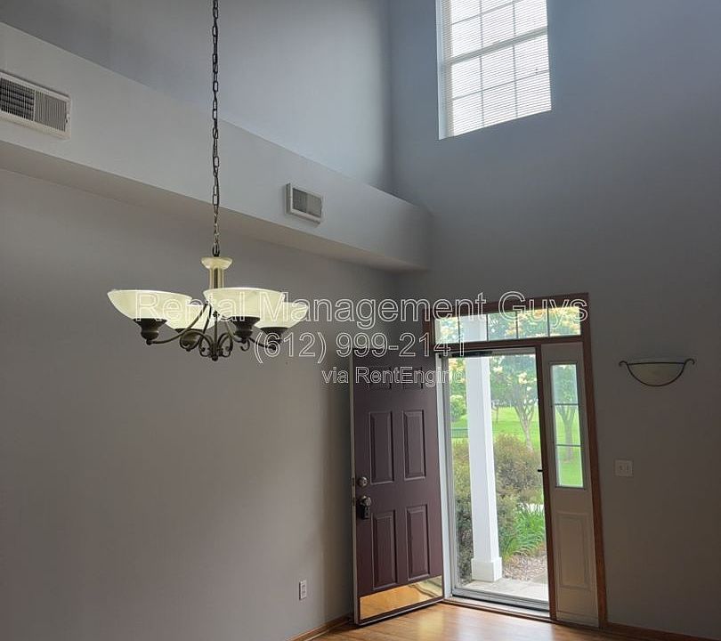 1st image of 1013 Newport Ave