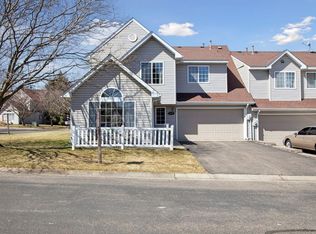 7289 Brittany Ln, Inver Grove Heights, MN 55076