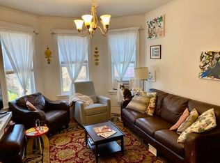 257 Walnut St #3, Brookline, MA 02445