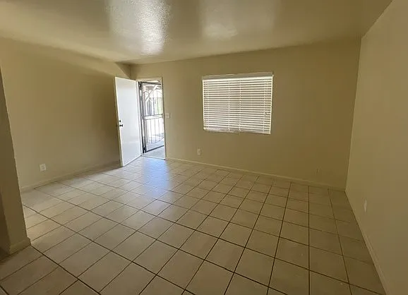1314 Olive Ave #C — Photo 4