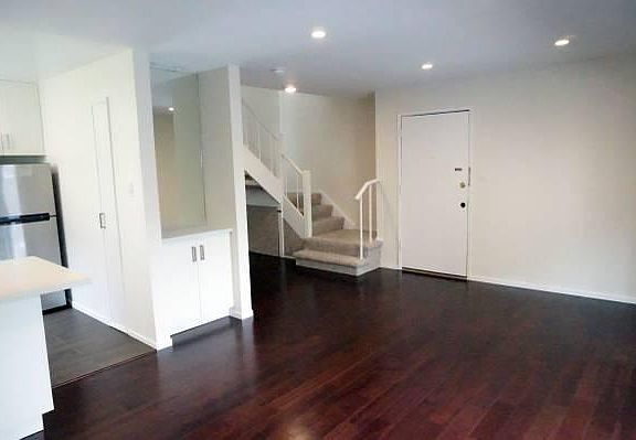 3rd image of 1817 California St APT 2K