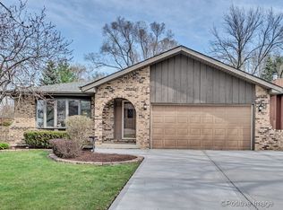 534 W 59th St, Westmont, IL
