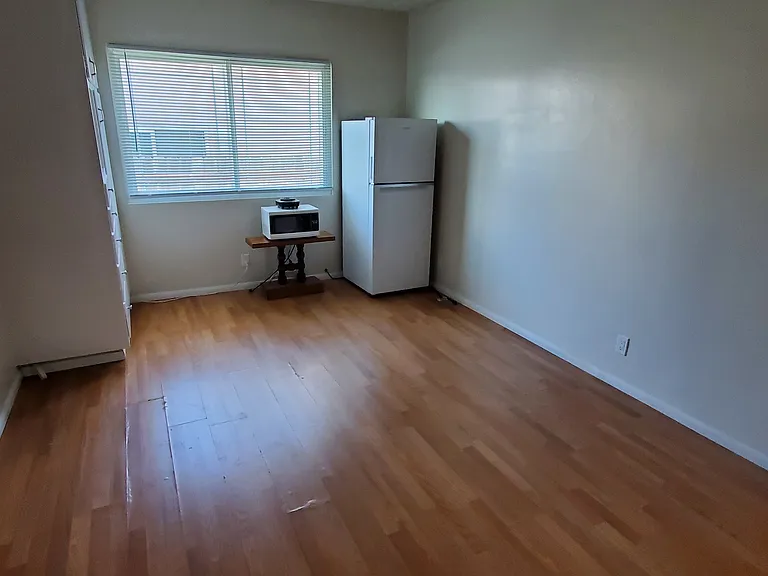 520 S Flower St #101 — Photo 3