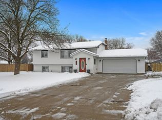 8090 120th Ave N, Champlin, MN 55316