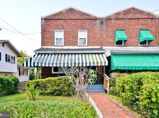 158 46th St NE, Washington, DC 20019