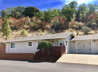 18008 Clouds Rst, Soulsbyville, CA 95372