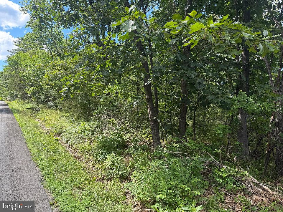 2nd image of LOT 13 Redbud Rd