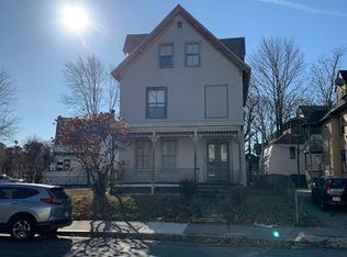 47 Maywood St, Worcester, MA 01603