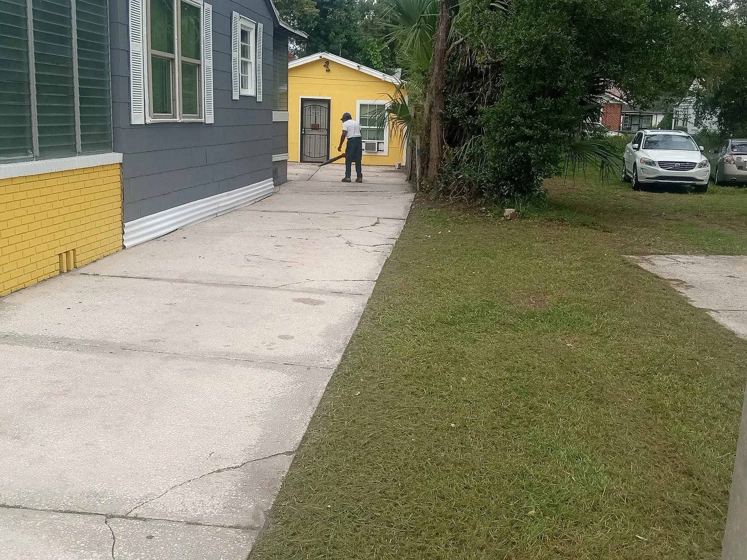 649 Golfair Blvd — Photo 2