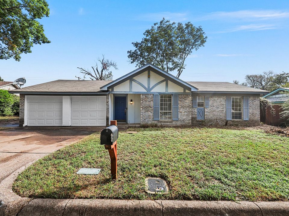 1st image of 2017 S Thornbush Cir