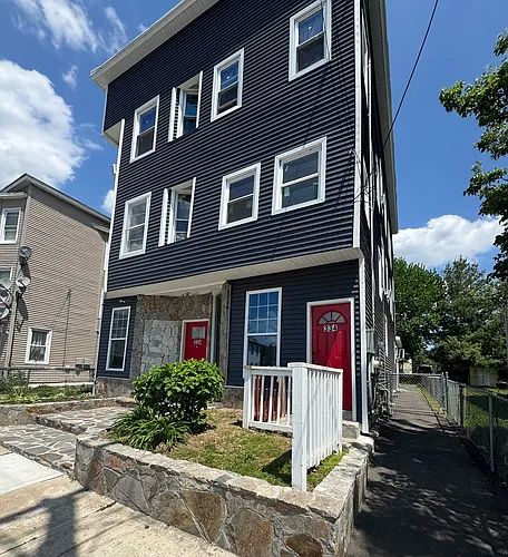 334 Bunnell St #R Photo 1
