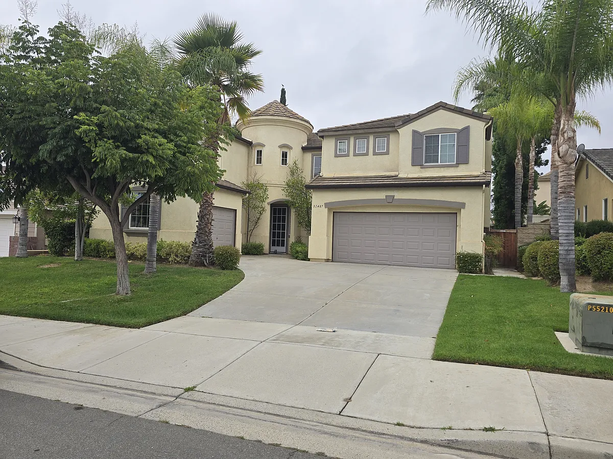 Building Photo - 31487 River Rock Ct