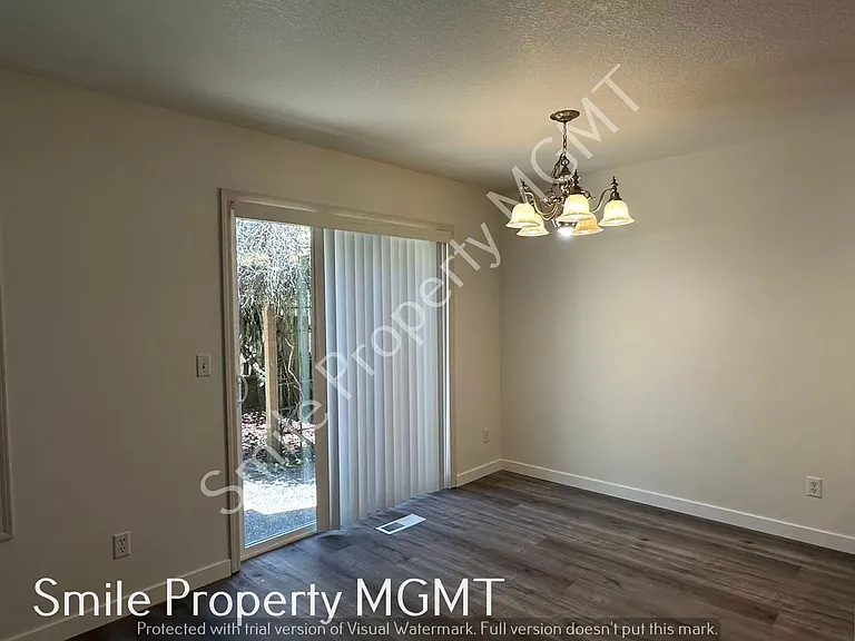 6578 NW Wenmarie Dr — Photo 7