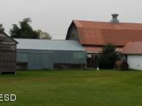 5th image of 13097 467th Ave