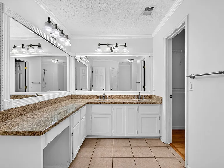 6523 Concord Rd — Photo 32
