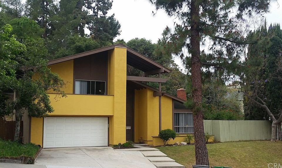1st image of 435 Ballena Dr