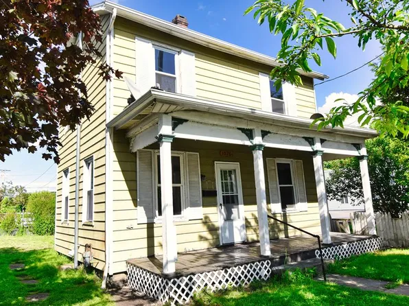 1026 Buffalo St, Franklin, PA 16323
