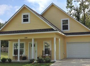 1090 Berry Rd, Lufkin, TX 75904