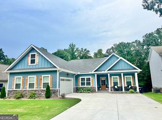 566 Clinton Dr, Temple, GA 30179