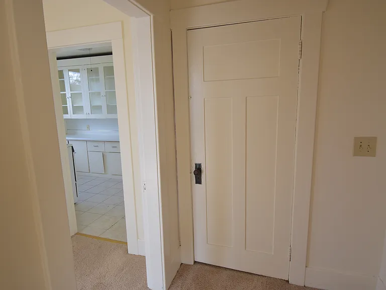100 N 39th St #6 — Photo 16