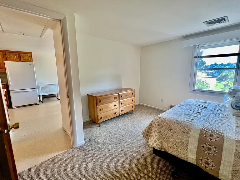 87 Decatur Ave — Photo 9