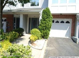 200 Admiralty Loop, Staten Island, NY 10309
