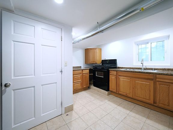 3rd image of 4324 W Parker Ave #Gn