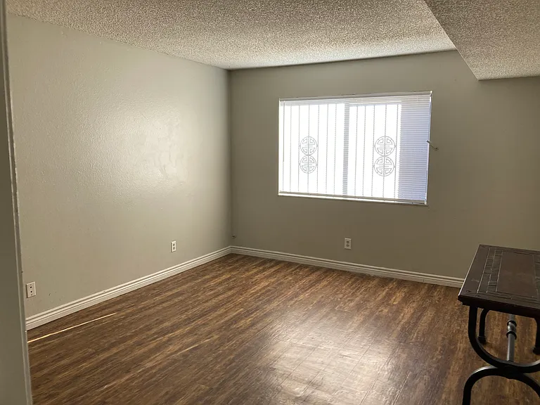 1405 Vegas Valley Dr #291 — Photo 9