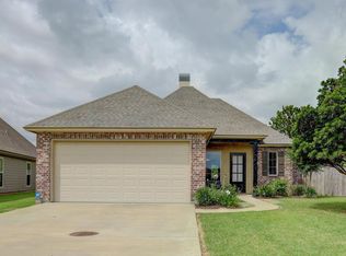 207 Westridge Dr, Broussard, LA 70518