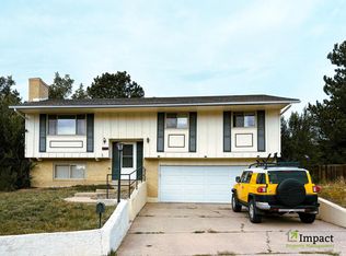 2010 Wooten Ln, Colorado Springs, CO 80915