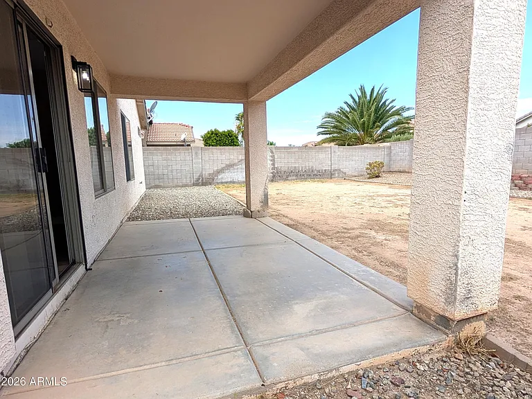 13216 W Mauna Loa Ln — Photo 20