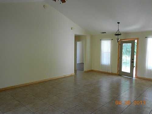 3rd image of 3726 Moore Ct