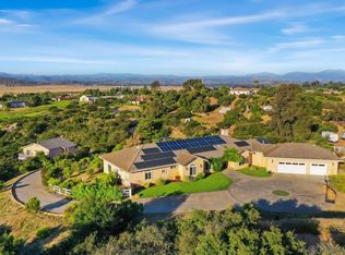 17090 Via Serenidad, Ramona, CA 92065