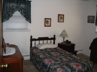 564 Morsetown Rd, West Milford, NJ 07480