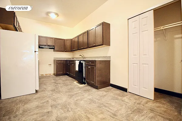 Rented by Corcoran | media 21