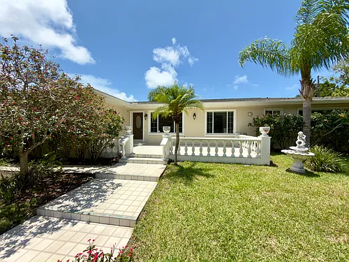 1230 Palm Blvd Photo 1