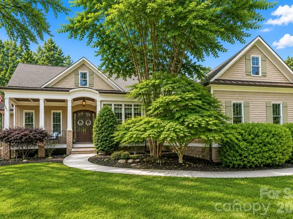 120 Silver Lake Trl, Mooresville, NC 28117