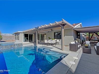 4483 Fernbrook Rd, Las Vegas, NV, 89103