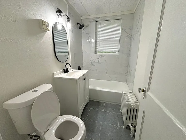 43 West St — Photo 14