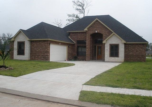 1st image of 106 Mallard Dr