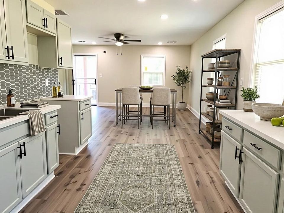 1st image of 2352 Cable Ave