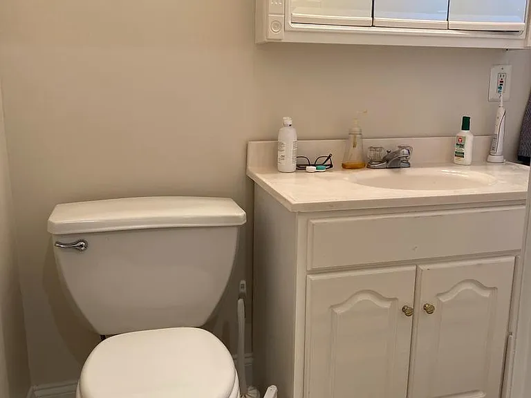 309 S 12th St #2F — Photo 13