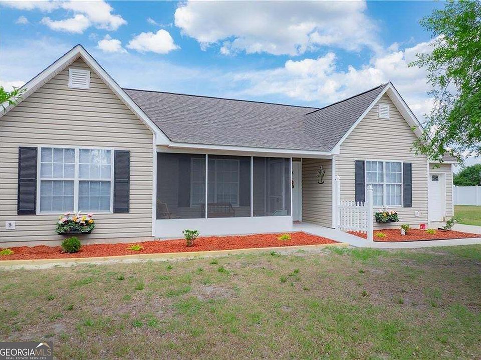 1st image of 6663 Pine Ridge Cir