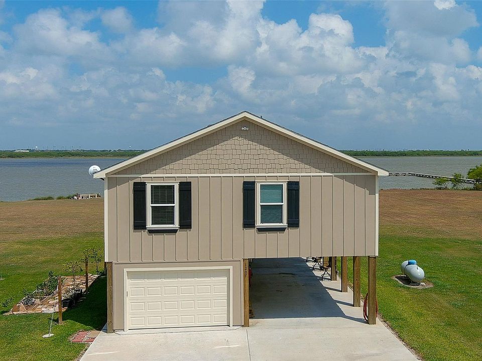 1st image of 1207 Bay Dr