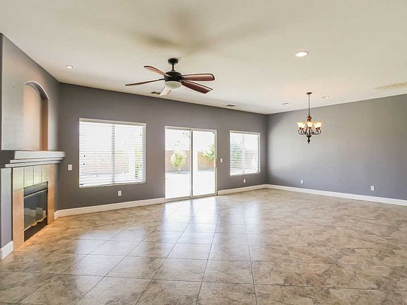 4th image of 83155 Singing Hills Dr