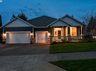 12290 SE Cedar Ct, Portland, OR 97236