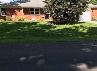 305 Orchard Dr, Clarksville, IN 47129