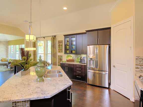 5th image of 102 Gray Vervain Ct